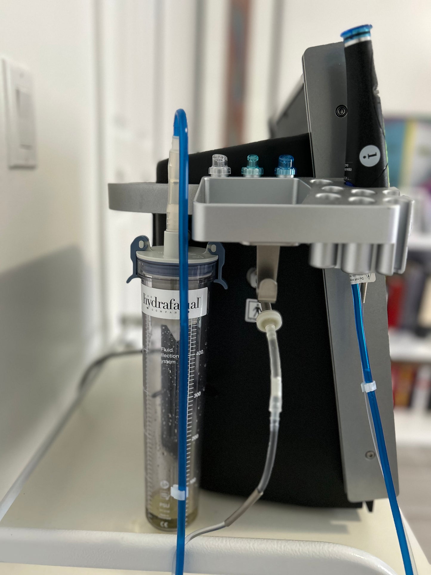 Hydrafacial: Allegro (2022)
