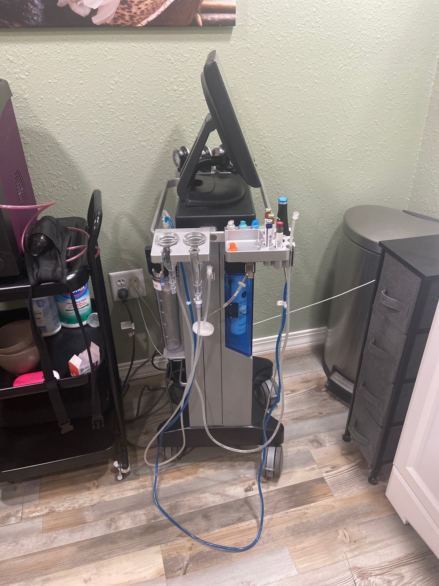 Hydrafacial: MD Elite (2021)