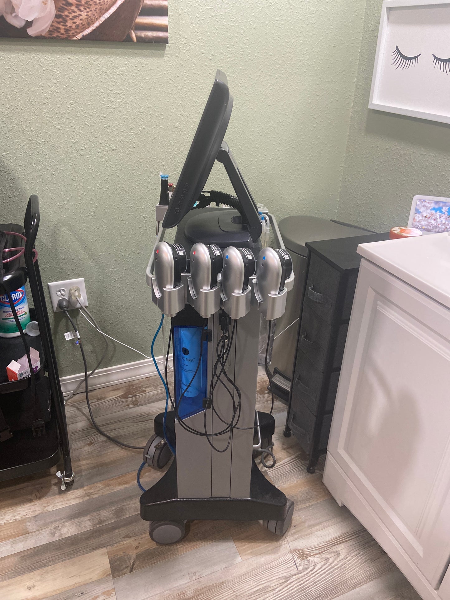 Hydrafacial: MD Elite (2021)