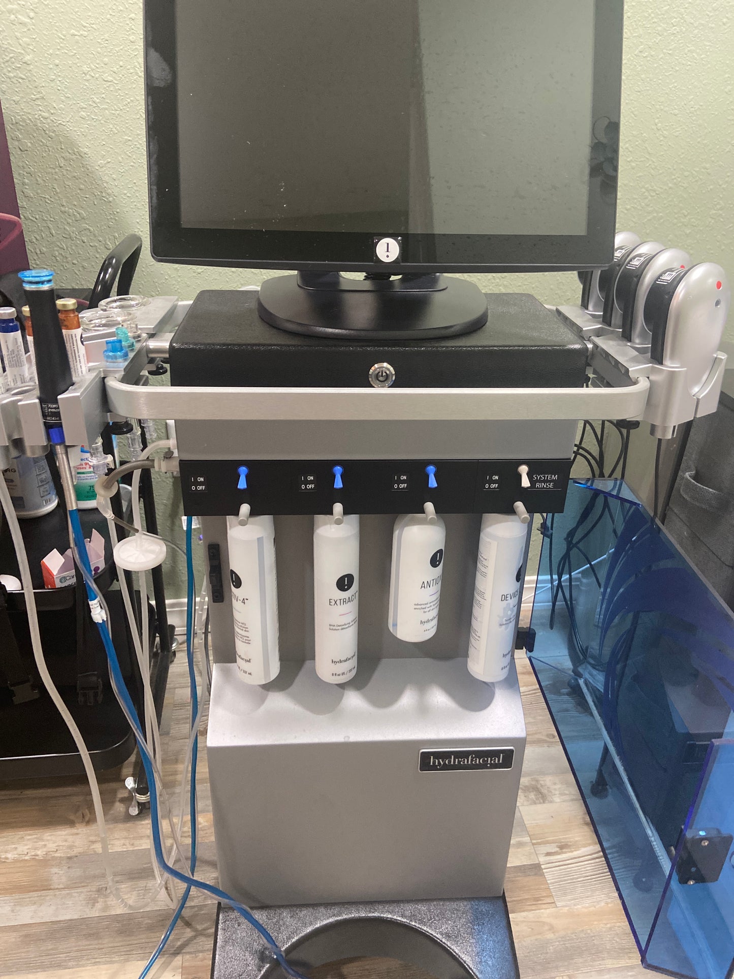 Hydrafacial: MD Elite (2021)