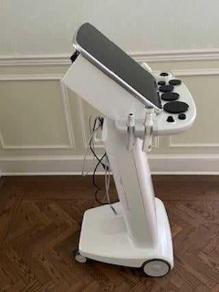 Lumenis NuEra Tight (2022)