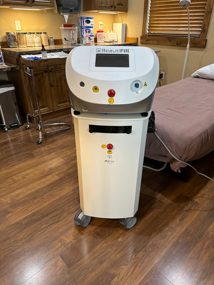 1470 BeautiFill Laser Diode LipoFlow Autologous Fat Transfer System (2021)