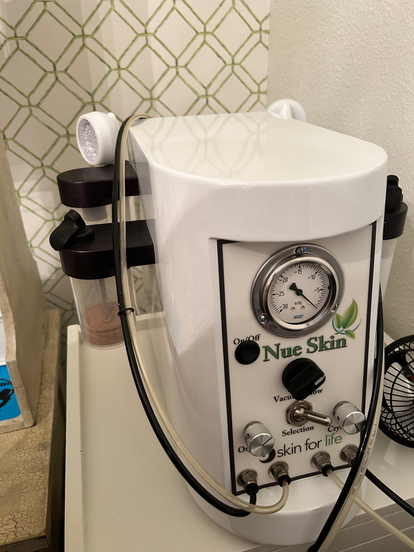 Nue Skin 100X Microdermabrasion Machine