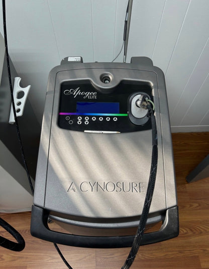 Cynosure Elite Apogee 755/1064 Laser (NEW power supply)