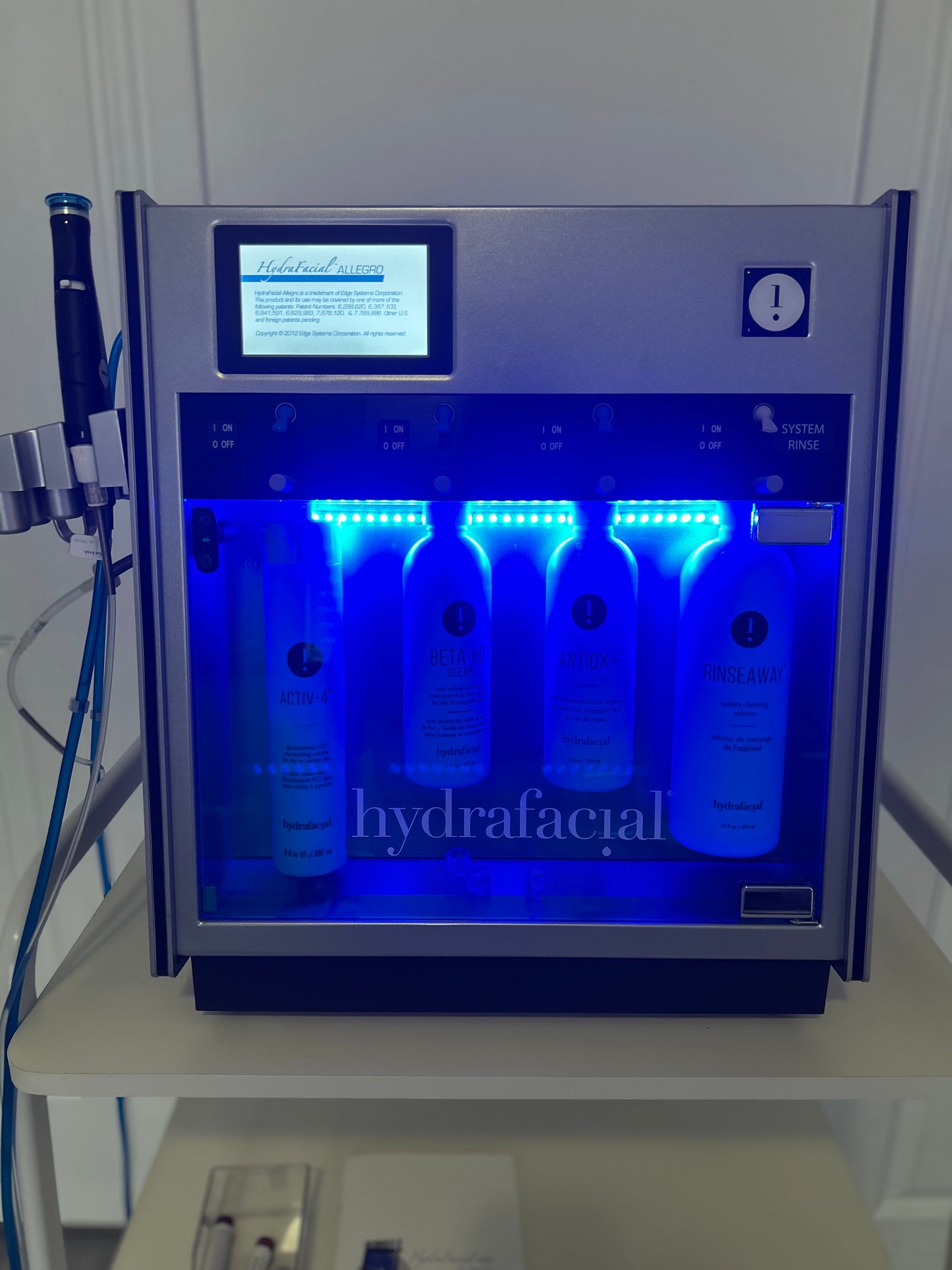 Hydrafacial: Allegro (2022)