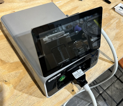 Neveskin Face (2023)