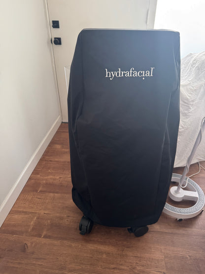 Hydrafacial: Syndeo (2023)