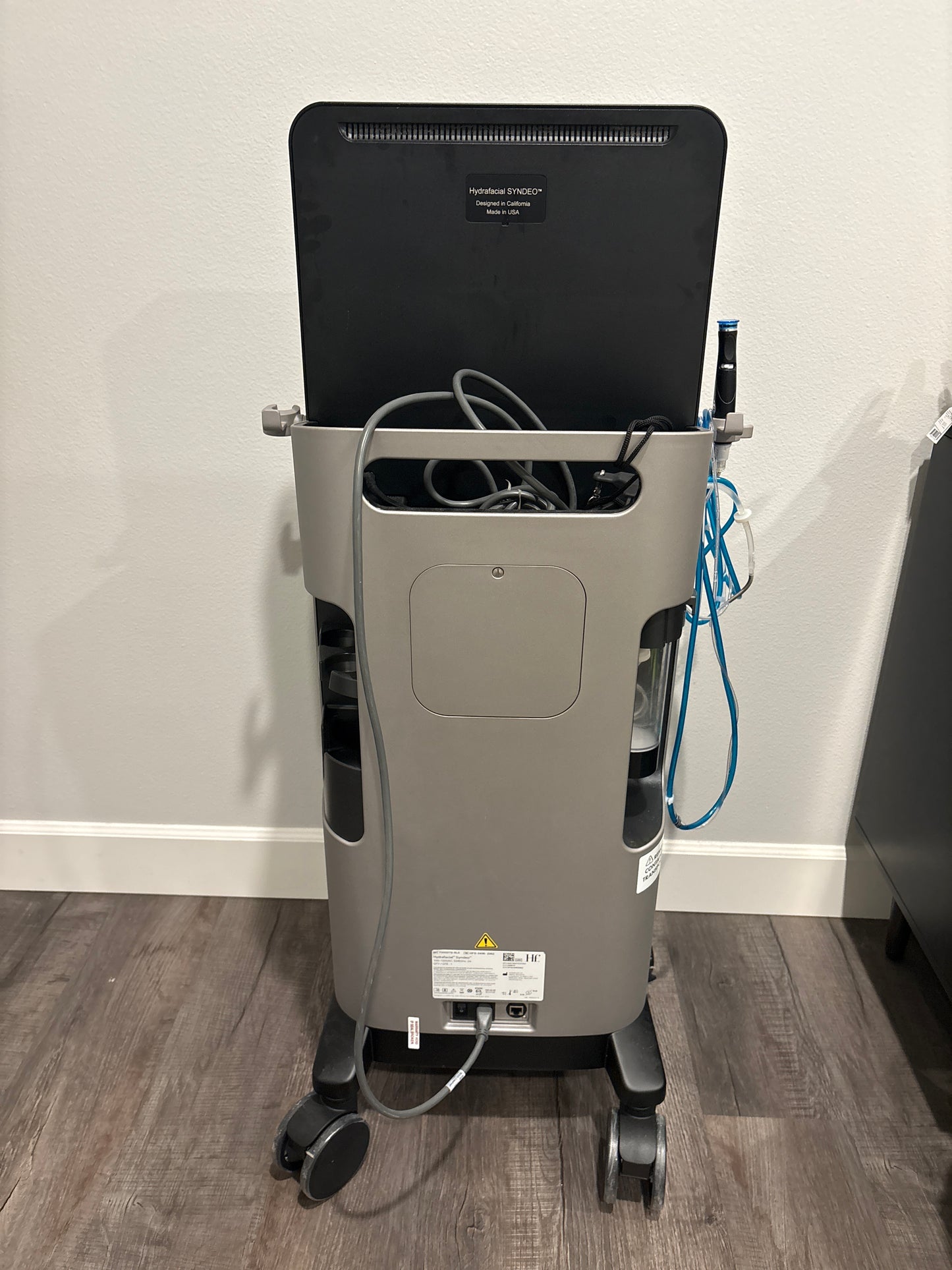 Hydrafacial: Syndeo (2024)