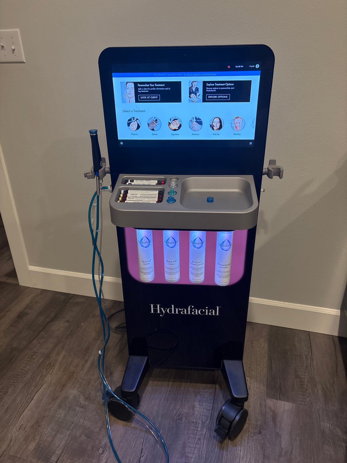 Hydrafacial: Syndeo (2024)
